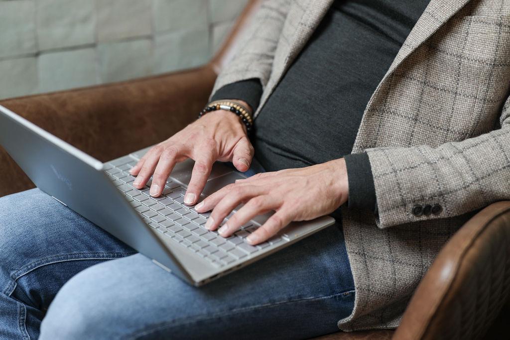 +23 jaar Ervaring. Altijd in 2u Reactie. Hypotheek/Fiscaal/Bemiddeling. Wij regelen alles rondom scheiden en pensioen. Gratis advies en op maat.